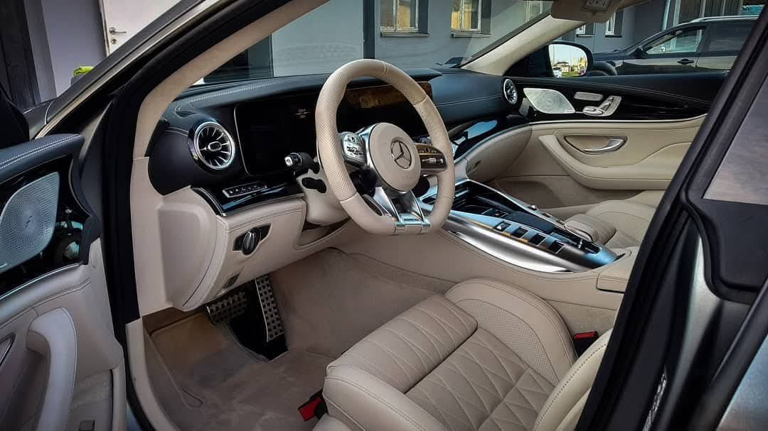 Wnętrze samochodu premium - LUX-CAR AutoSpa